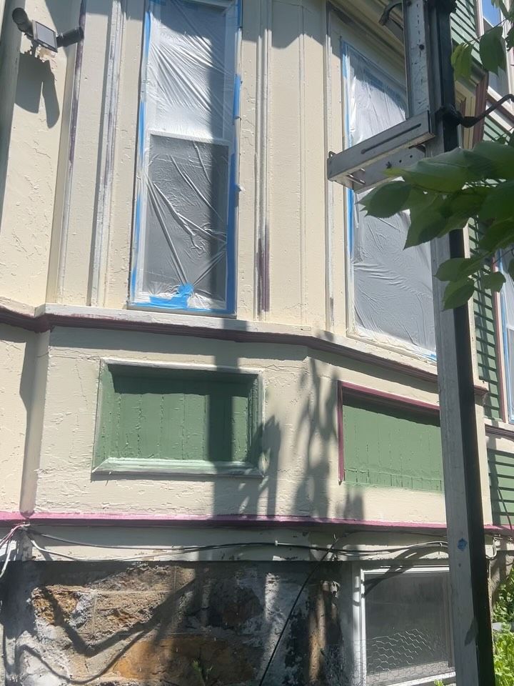 Masking and prep on Victorian bay window trim
